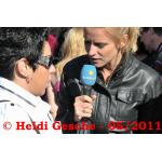 Fans im Interview mit Sonja Weissensteiner von Goldstar-TV (3).JPG